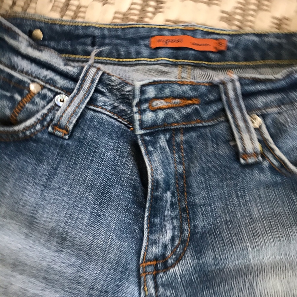 Gently used capris